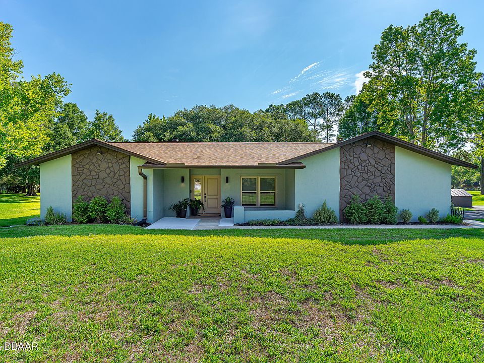 1st image of 170 Country Circle Dr W