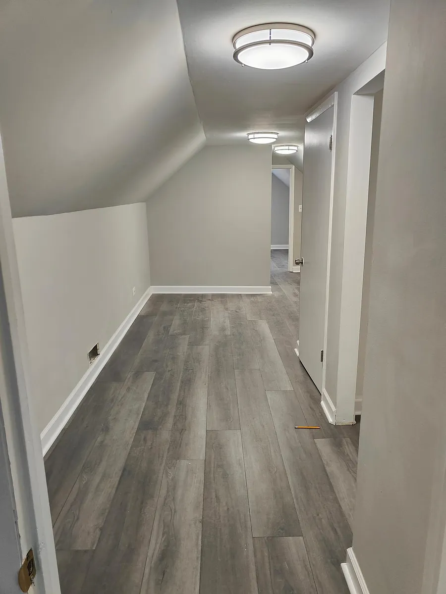 Building Photo - 1262 S Fairfield Ave #2