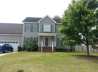 202 Pin Oak Ct, Greenville, NC 27858