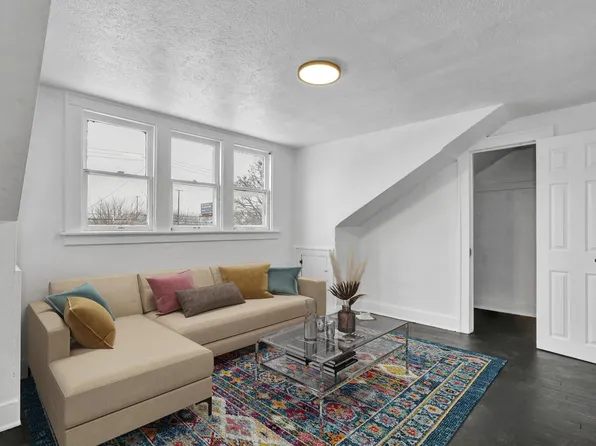 1224 E Malcolm X St, Lansing, MI