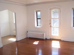 75 East Blvd APT 11, Rochester, NY 14610