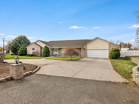 2nd image of 360 E Main St