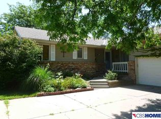 11641 Sahler St, Omaha, NE 68164