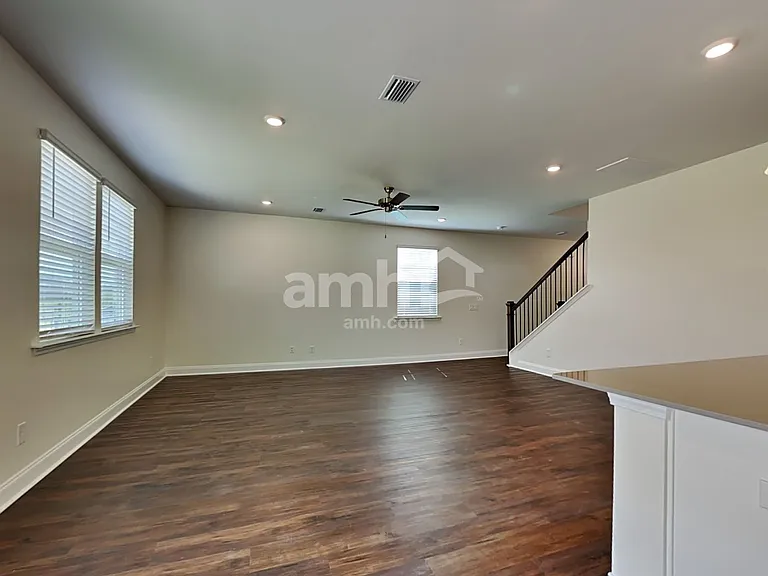 538 Plumeria Ln — Photo 7