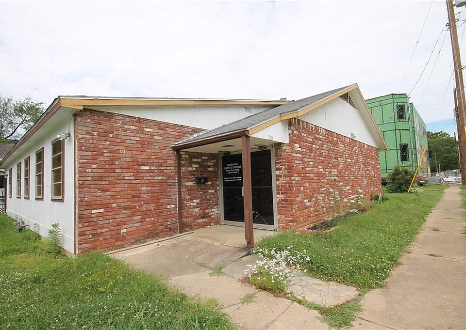 1st image of 210 NE 3rd St