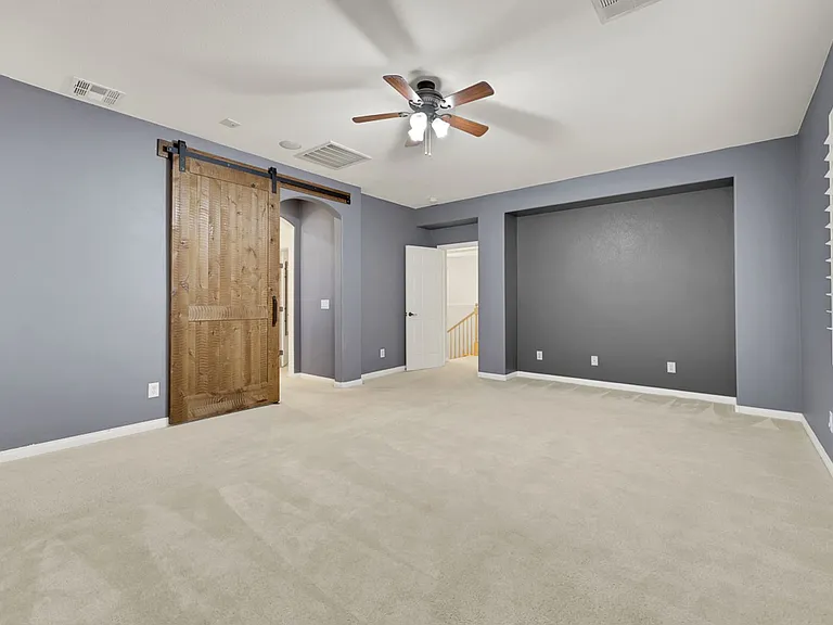 10345 Grizzly Creek St — Photo 16
