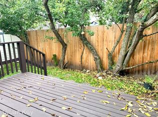 108 NW 76th St UNIT 4, Seattle, WA 98117