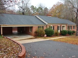 946 Forest Dr, Lancaster, SC 29720