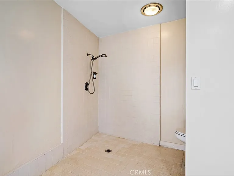 7117 Avenida Altisima — Photo 16