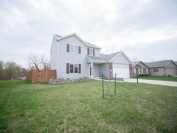 4th image of 145 W Cambridge Dr