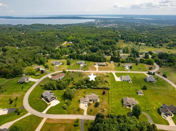 Stonefield Dr Lot 10, Traverse City, MI 49684