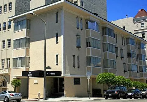 2200 Jackson Street Apartments — Photo 2