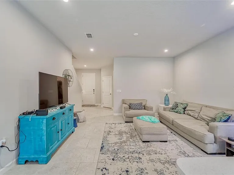 11540 Rolling Green Dr — Photo 10