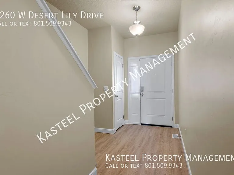 3260 W Desert Lily Dr — Photo 11