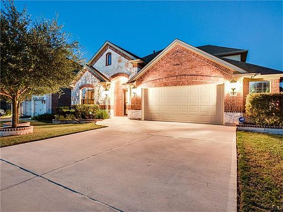4th image of 2713 Sun Mountain Dr