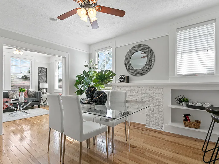 2803 W Estrella St #4 — Photo 11