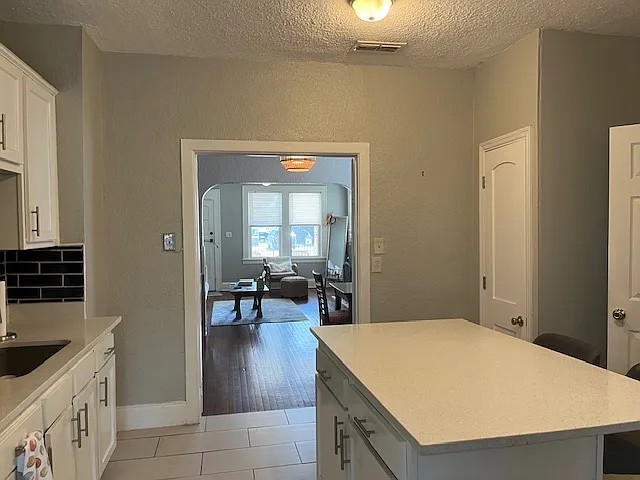 3029 Green St — Photo 4