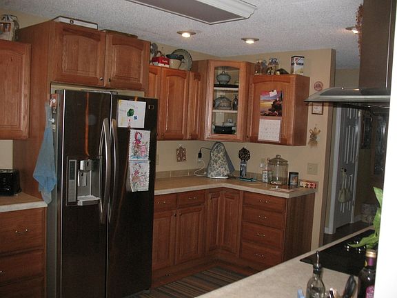 conv't oven, self close door