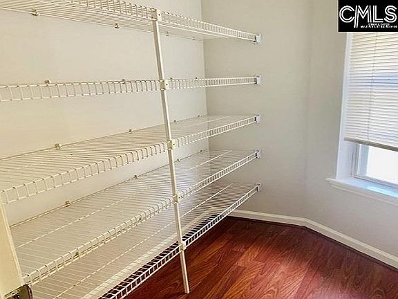 5th image of 213 Westport Dr