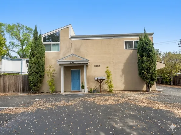 1331 Drake Dr APT B, Davis, CA 95616