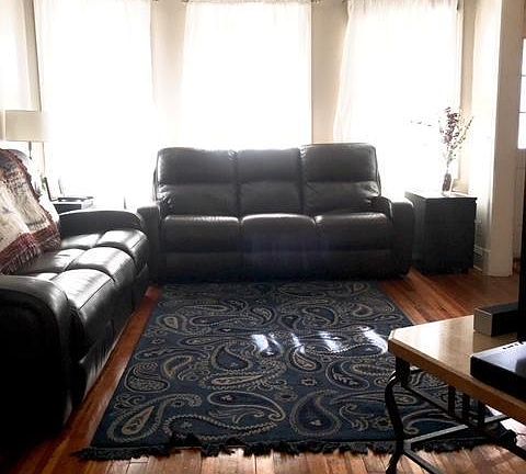 4th image of 203 Pelton Ave