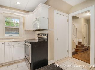 914 Prairie Ave, Kalamazoo, MI 49006