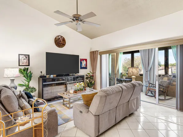 2561 Boundbrook Boulevard #209, Palm Springs, FL 33406