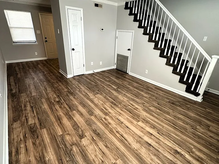 1309 Halsey Ave NE #A — Photo 4