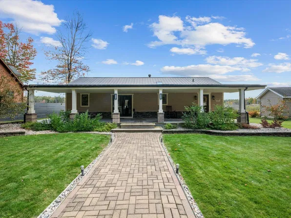 5898 Shadyshore Pkwy, Elmira, MI 49730