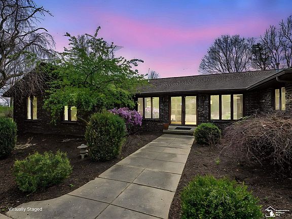 2nd image of 3455 W Albain Rd