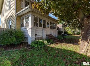 718 19th Ave, Moline, IL 61265