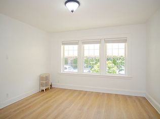 2111 29th Ave, Long Island City, NY 11102