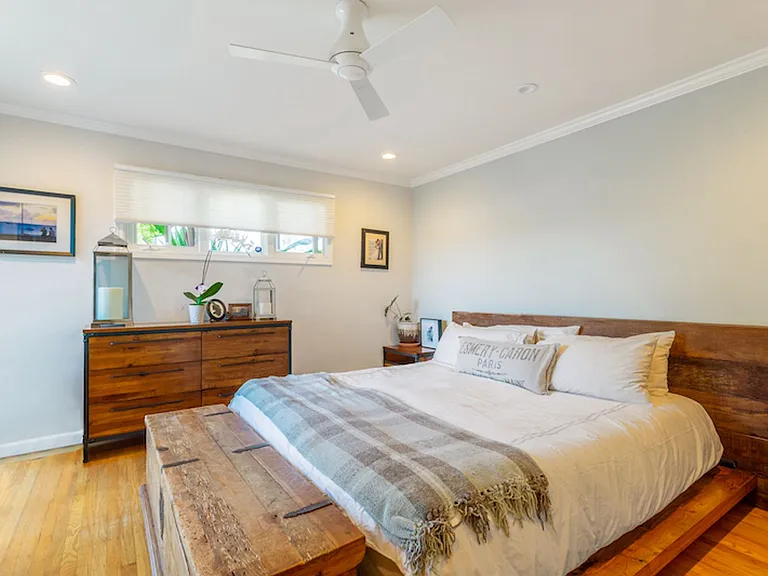 40 Cushing Ave — Photo 10