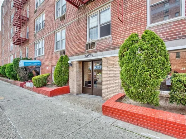 1200 Gravesend Neck Rd APT 4C, Brooklyn, NY 11229