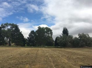 3 Essex Ct, Douglas, WY 82633