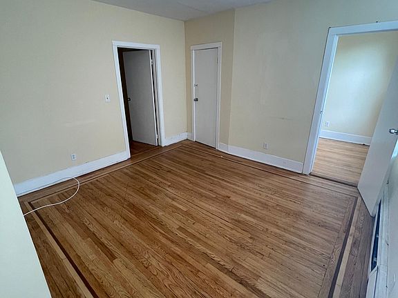 5th image of 18 Porach St #3