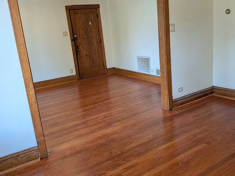 4034 W Cortland St #2 — Photo 6