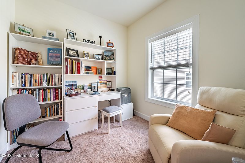 3rd image of 402 Casale Court
