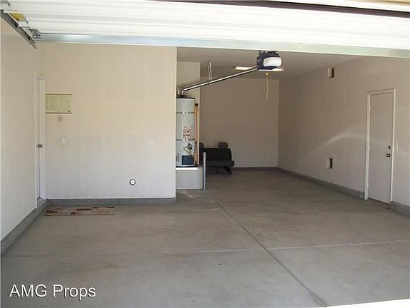 5th image of 532 Dana Ln