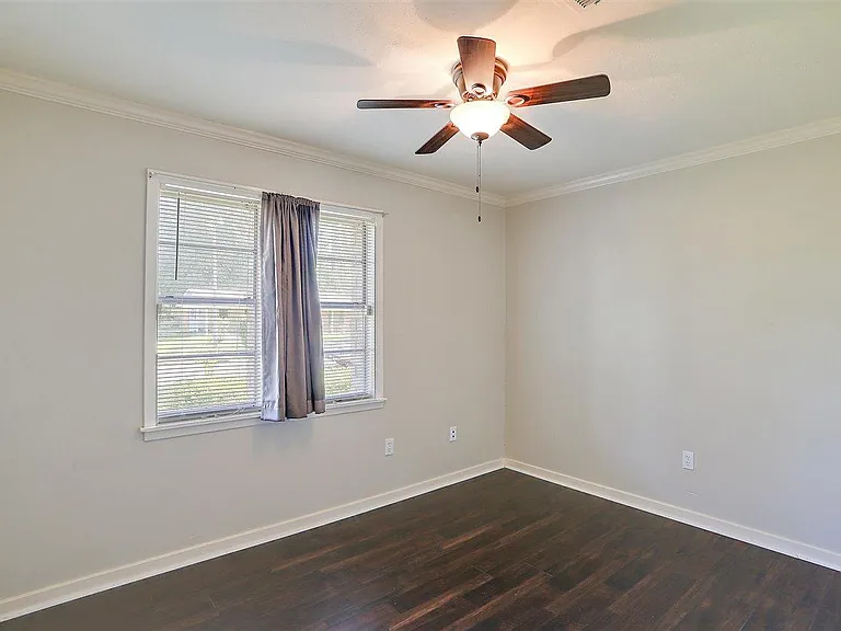 2525 Gina Dr — Photo 18