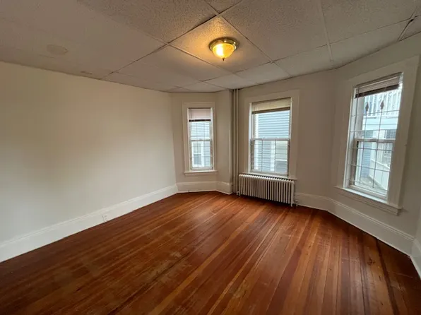 (undisclosed Address), Somerville, MA 02143