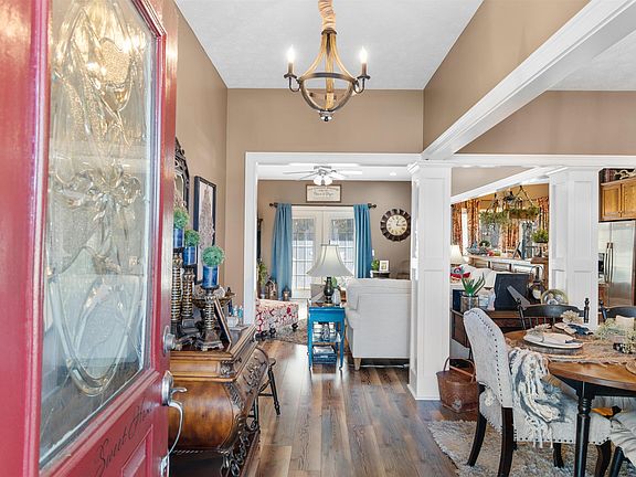 5th image of 3830 Goff Rd.