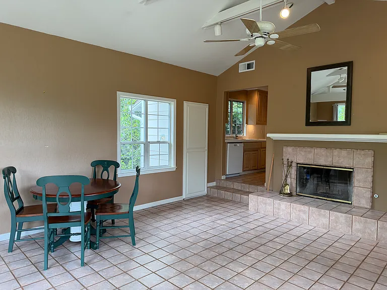 14971 Quito Rd #B — Photo 5