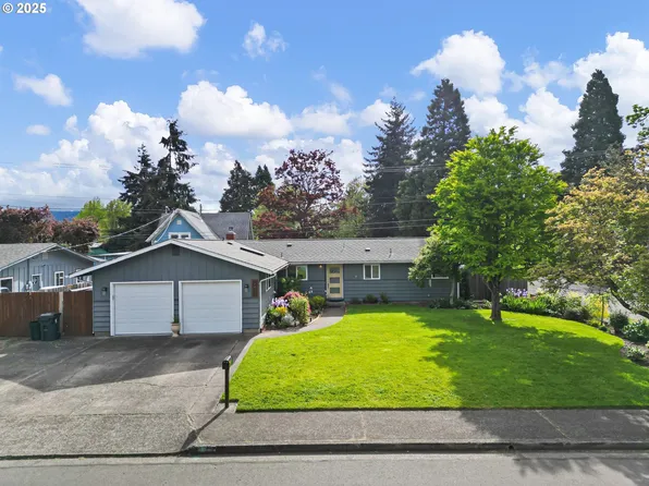 2411 Calgary St, Eugene, OR 97408