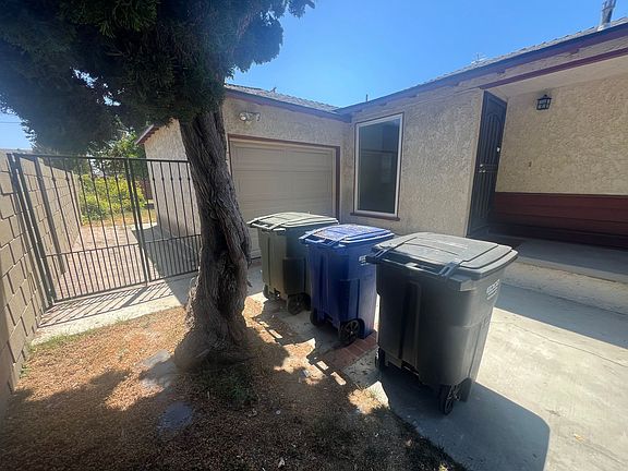 3rd image of 5016 Lorelei Ave