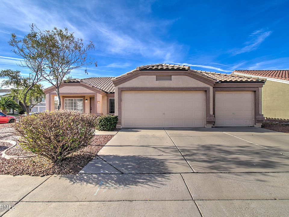 1st image of 10655 E CARMEL Avenue