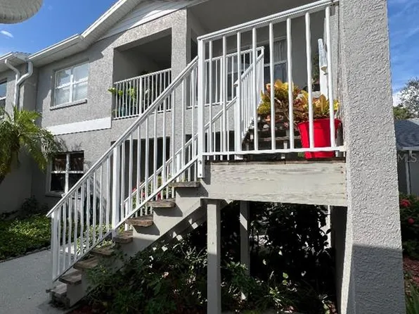 9485 Hamlin Blvd Unit 8, Seminole, FL 33776