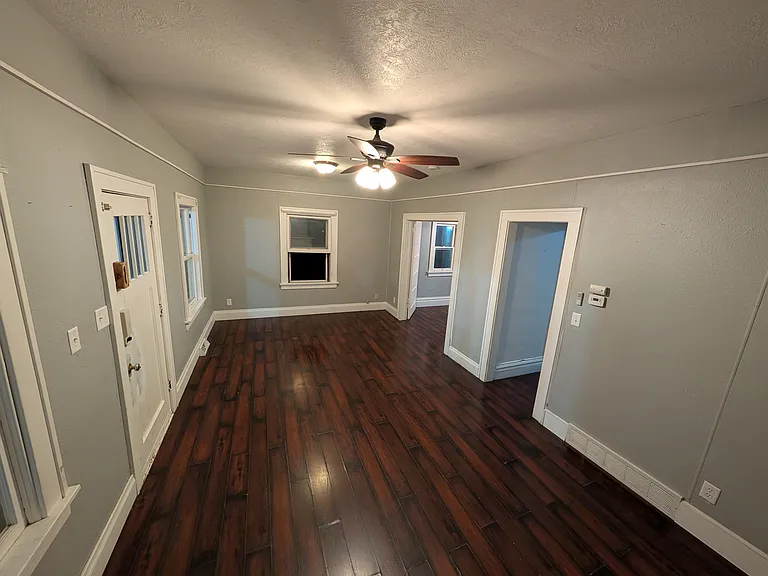 115 N Covell Ave #1 — Photo 6