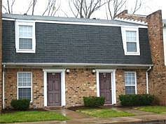 3rd image of 840 Lancer Dr
