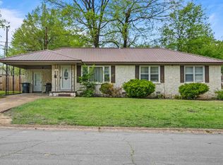 701 N Spruce St, Searcy, AR 72143